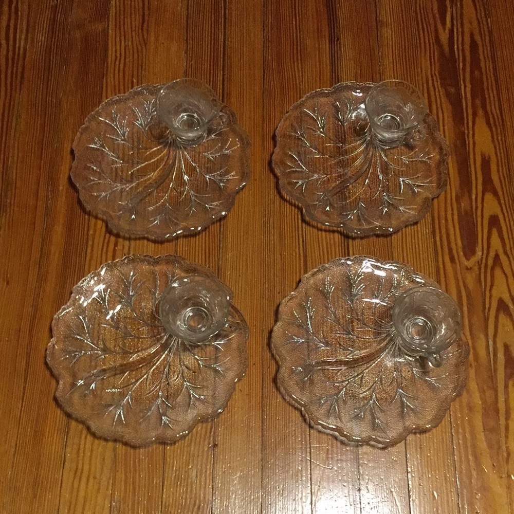 Set of 4 glass snack plates with cup